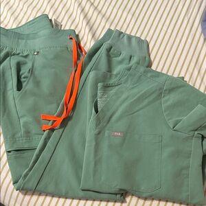 Figs Women's Sage Jogger Sweatpants